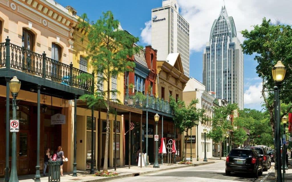 Dauphin District Darling #4 Downtown, Dining Apartamento Mobile Exterior foto
